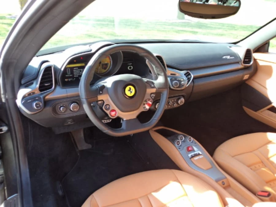 2010 Ferrari 458 Italia - Image 3 of 8