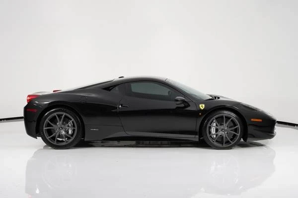 2010 Ferrari 458 Italia - Image 3 of 21