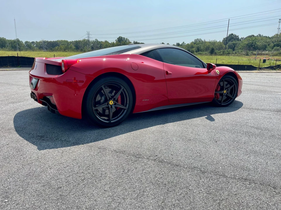 2010 Ferrari 458 Italia - Image 8 of 31