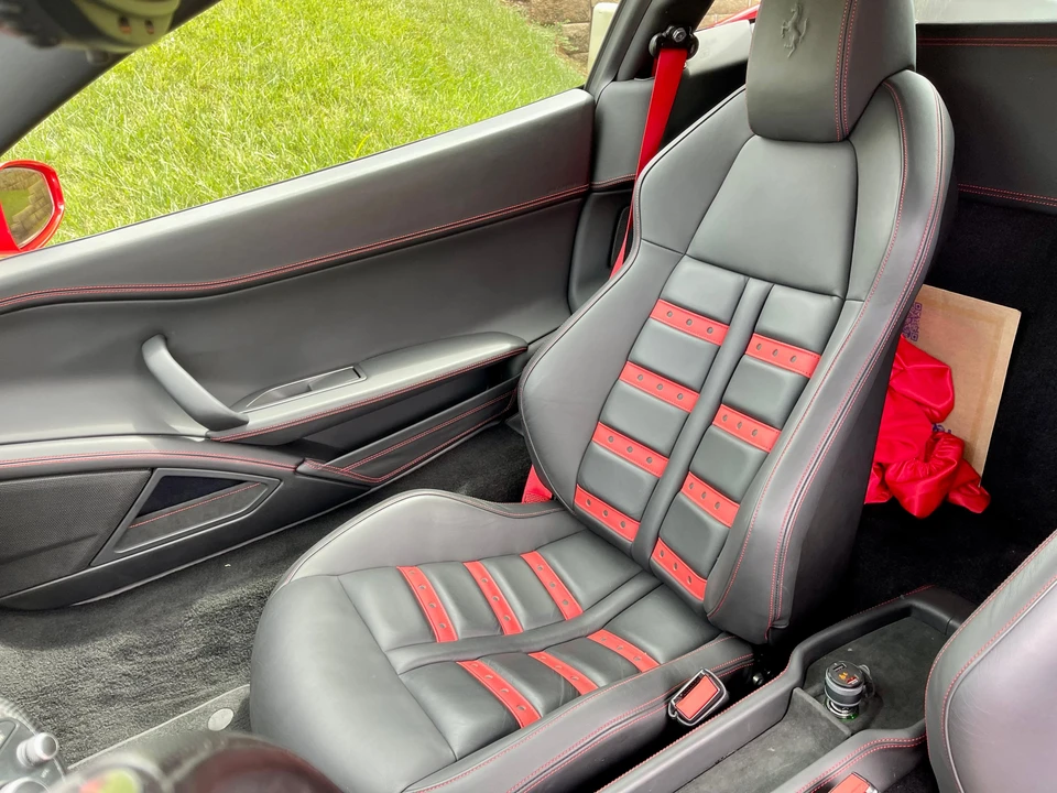 2010 Ferrari 458 Italia - Image 25 of 31