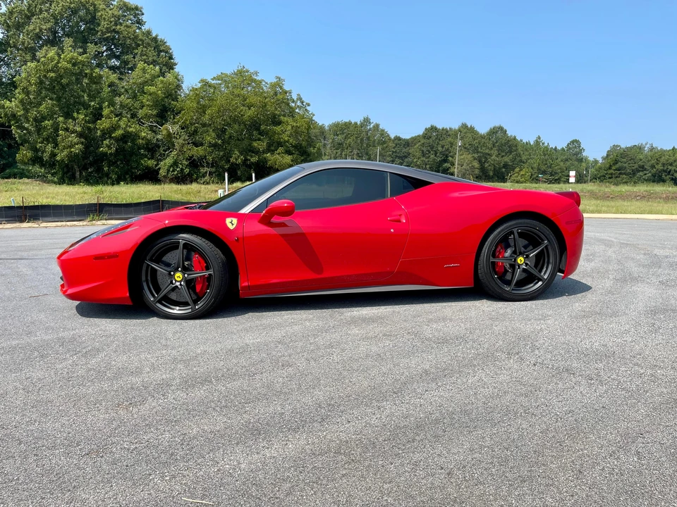 2010 Ferrari 458 Italia - Image 6 of 31