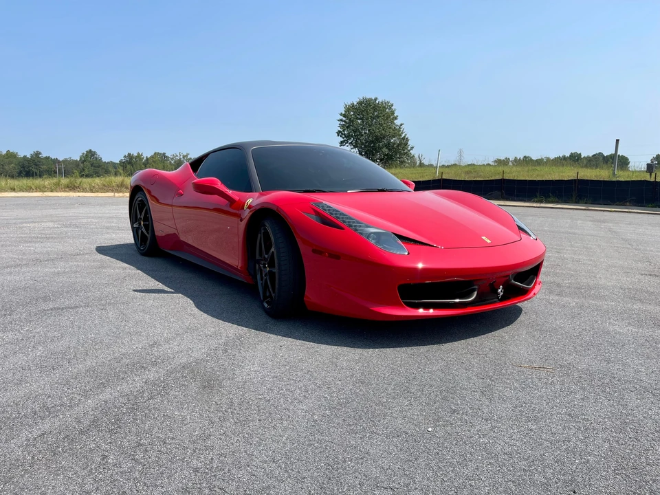 2010 Ferrari 458 Italia - Image 9 of 31
