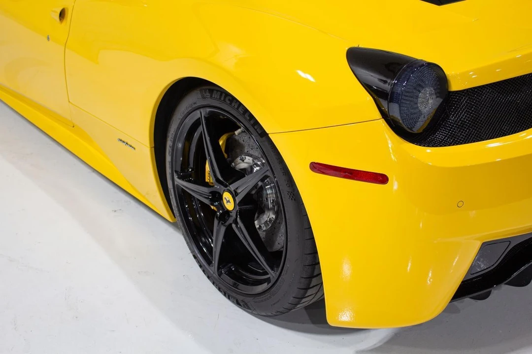 2010 Ferrari 458 Italia - Image 15 of 21