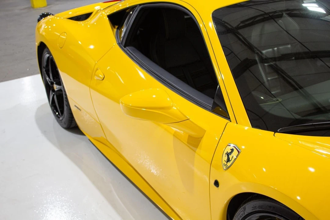 2010 Ferrari 458 Italia - Image 17 of 21