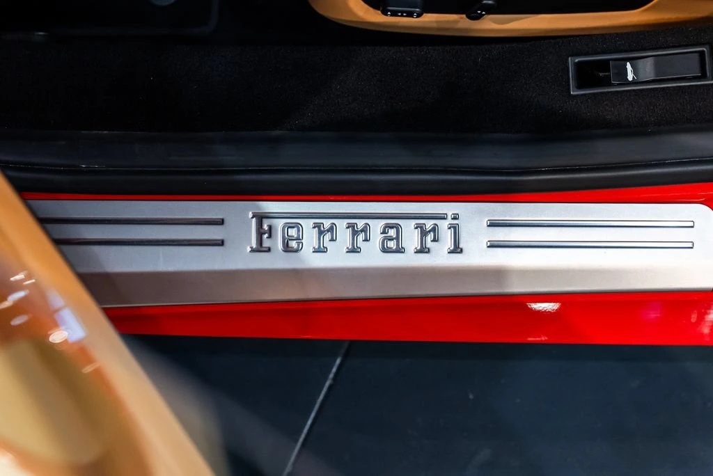 2010 Ferrari 458 Italia - Image 25 of 31