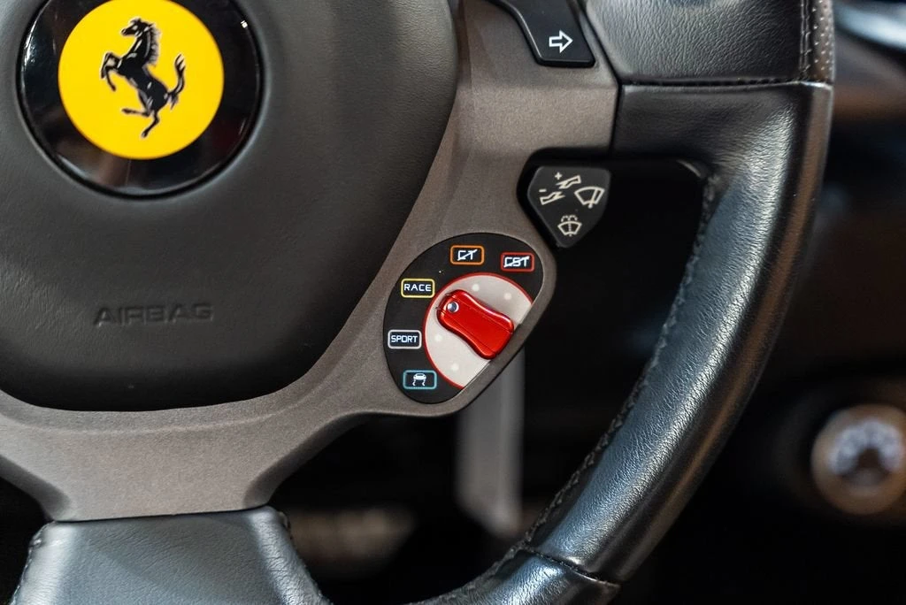 2010 Ferrari 458 Italia - Image 29 of 31