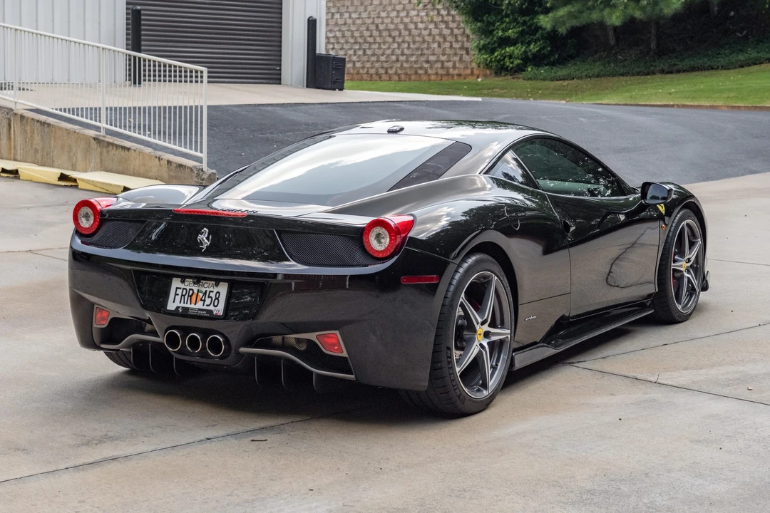 2010 Ferrari 458 Italia - Image 5 of 31