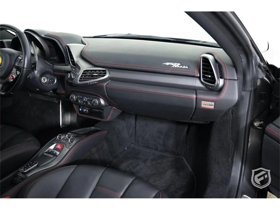 2010 Ferrari 458 Italia - Image 30 of 31