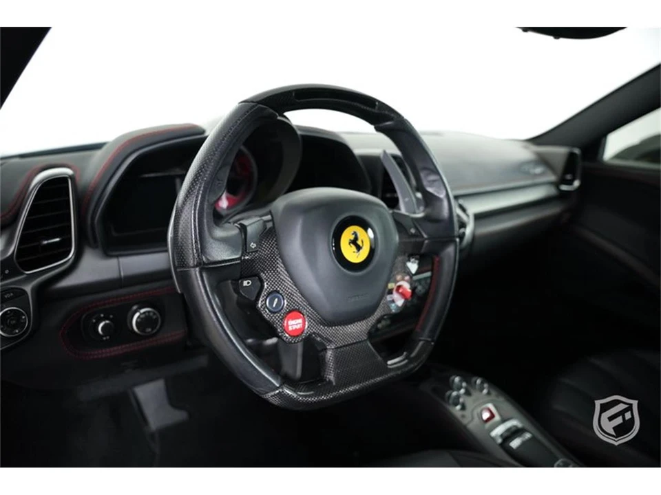 2010 Ferrari 458 Italia - Image 16 of 31