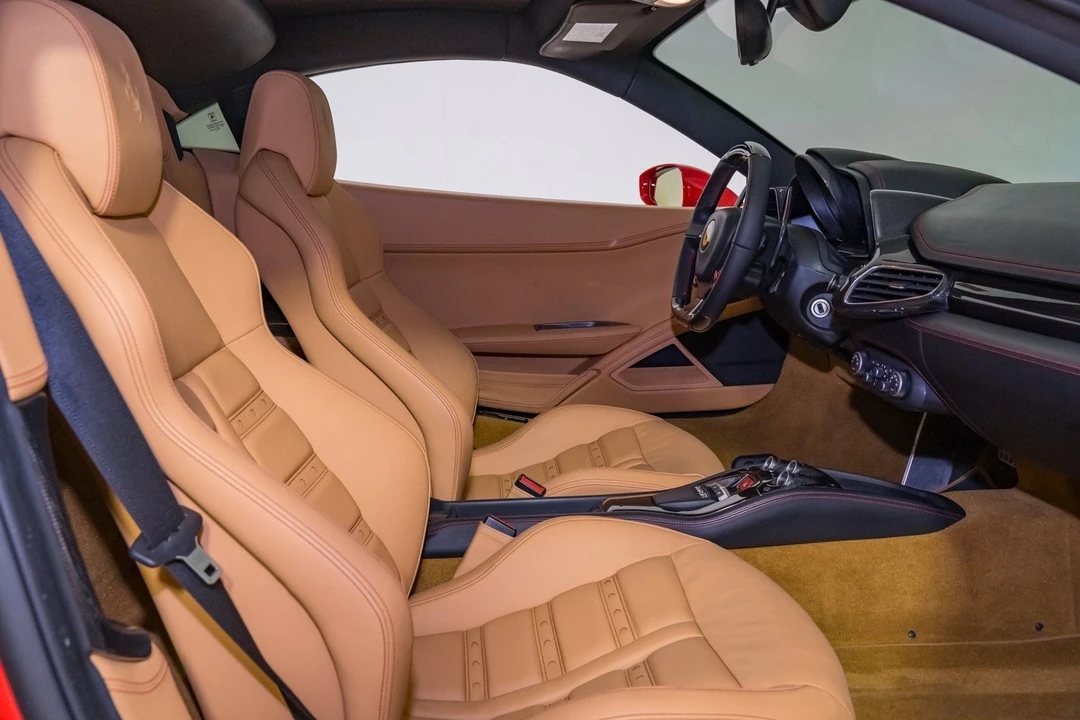 2010 Ferrari 458 Italia - Image 25 of 31
