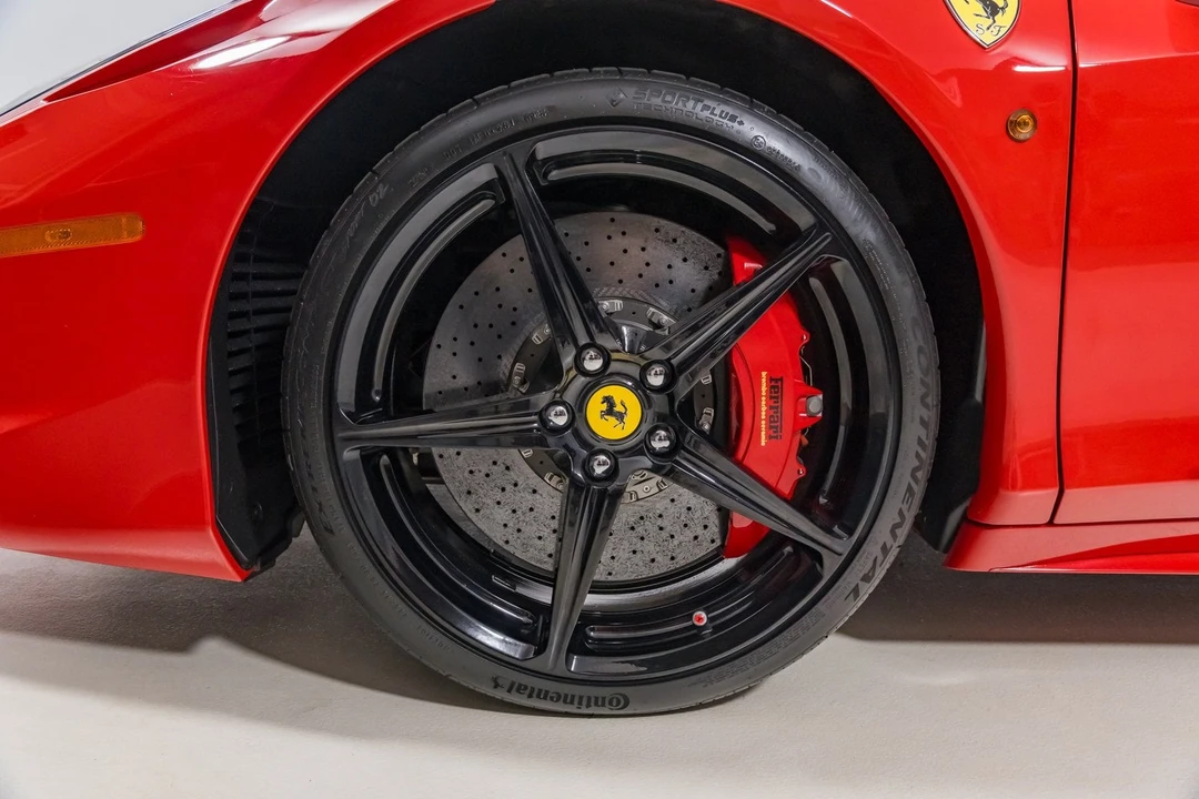 2010 Ferrari 458 Italia - Image 12 of 31