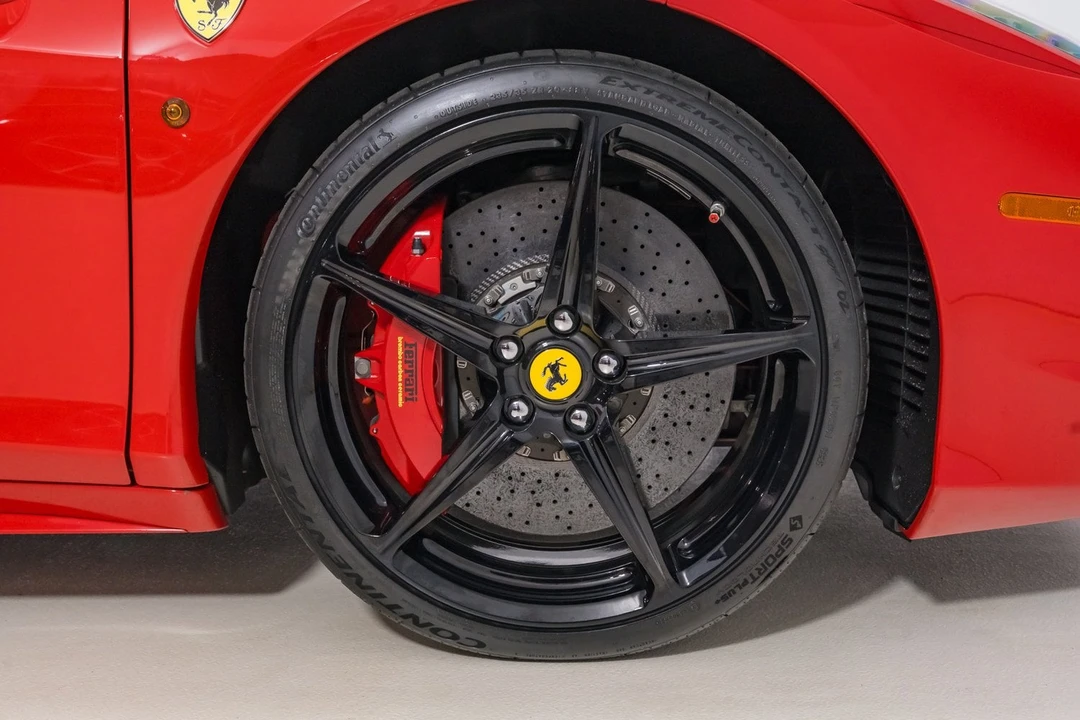 2010 Ferrari 458 Italia - Image 14 of 31