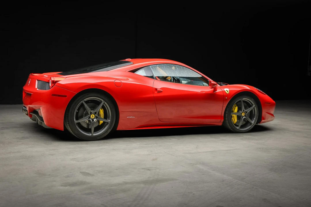 2010 Ferrari 458 Italia - Image 17 of 31