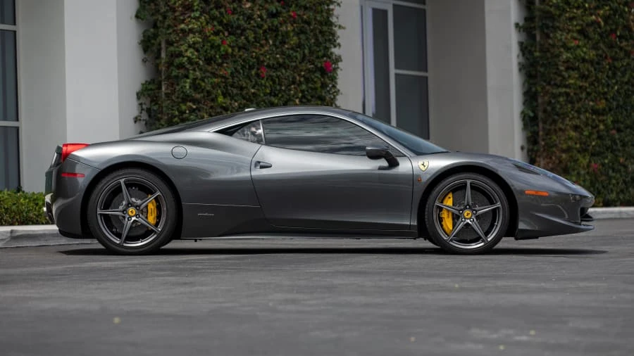 2010 Ferrari 458 Italia - Image 2 of 31