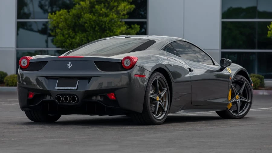 2010 Ferrari 458 Italia - Image 3 of 31