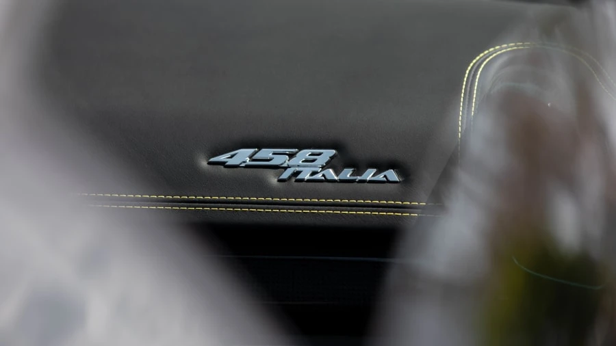 2010 Ferrari 458 Italia - Image 11 of 31