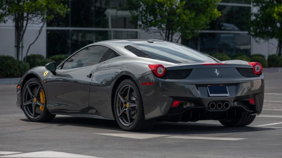 2010 Ferrari 458 Italia - Image 13 of 31