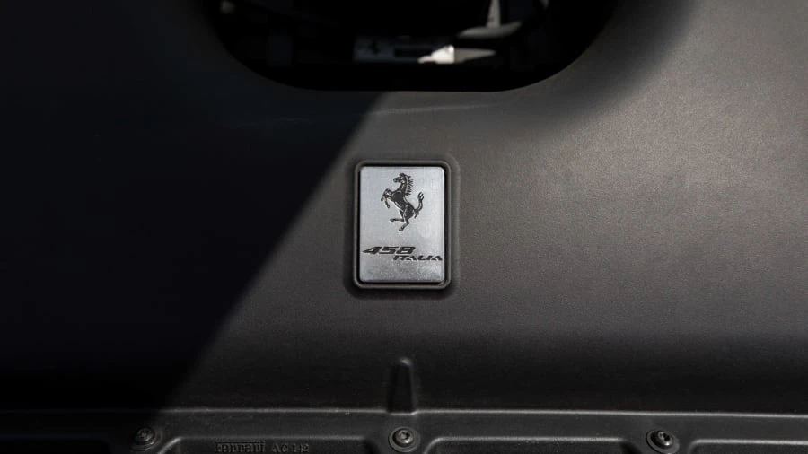 2010 Ferrari 458 Italia - Image 25 of 31