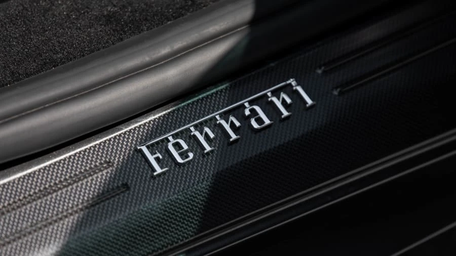 2010 Ferrari 458 Italia - Image 30 of 31