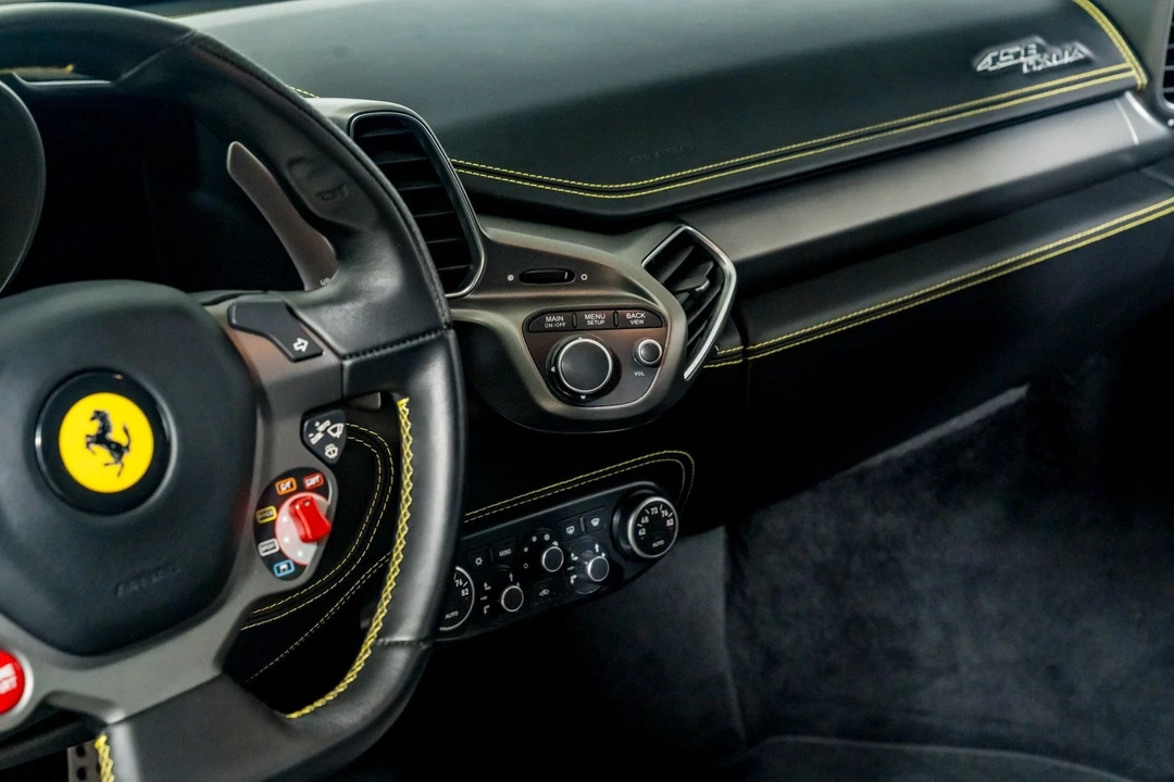 2010 Ferrari 458 Italia - Image 20 of 31