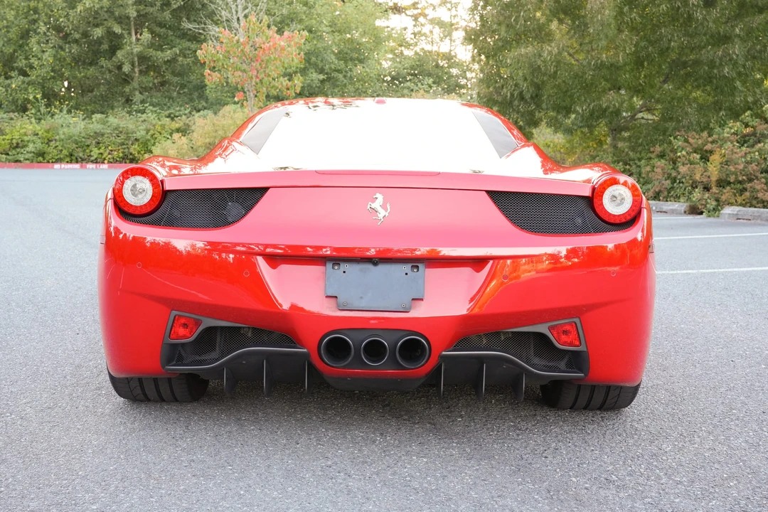 2010 Ferrari 458 Italia - Image 8 of 31