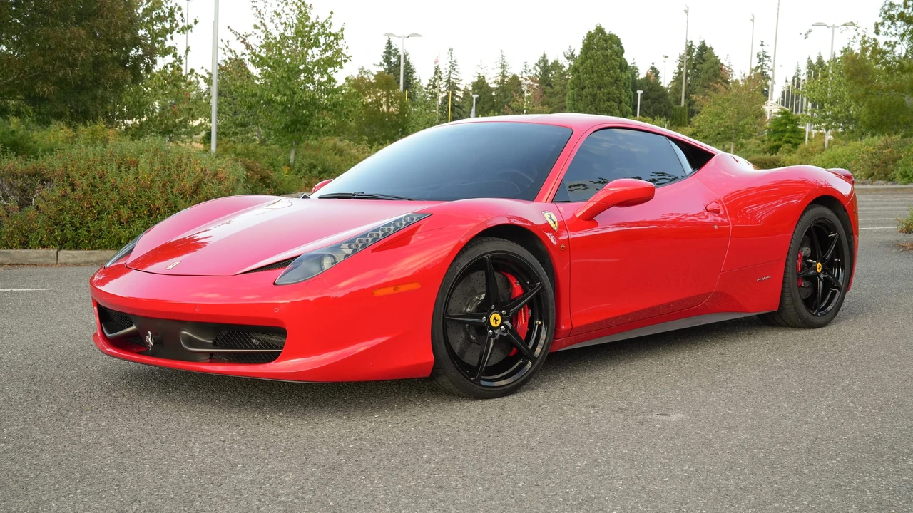 2010 Ferrari 458 Italia - Image 18 of 31