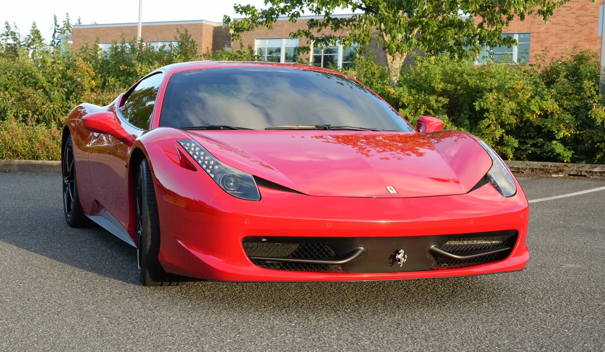 2010 Ferrari 458 Italia - Image 13 of 31