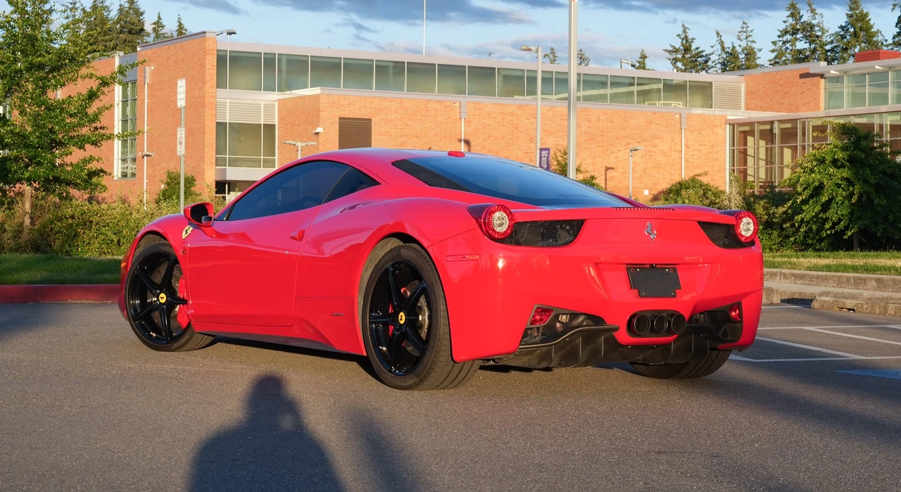 2010 Ferrari 458 Italia - Image 22 of 31