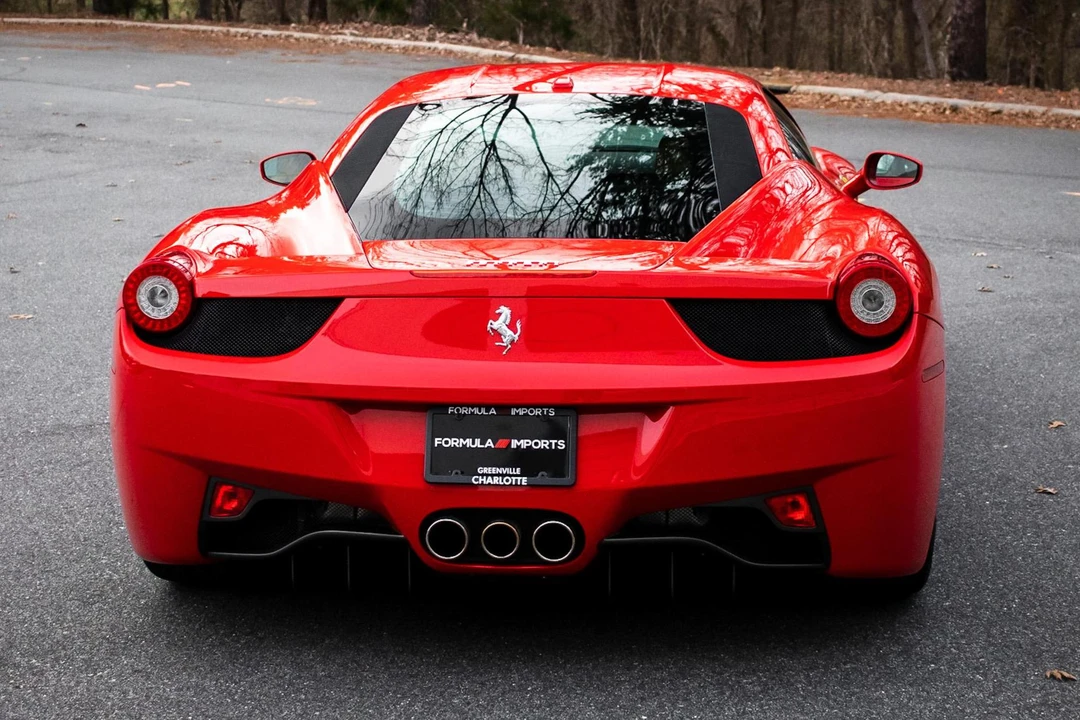 2010 Ferrari 458 Italia - Image 5 of 18