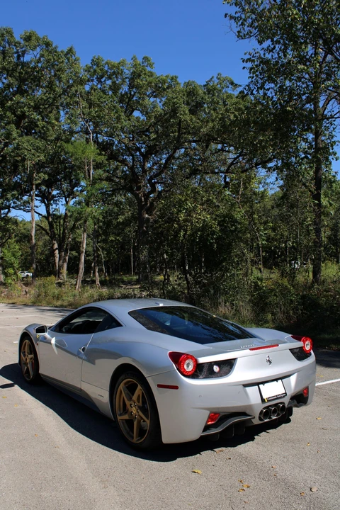 2010 Ferrari 458 Italia - Image 20 of 31
