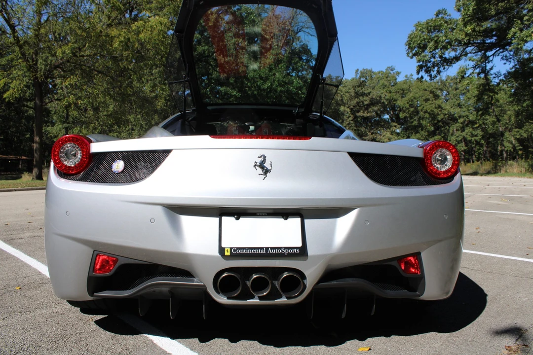 2010 Ferrari 458 Italia - Image 26 of 31