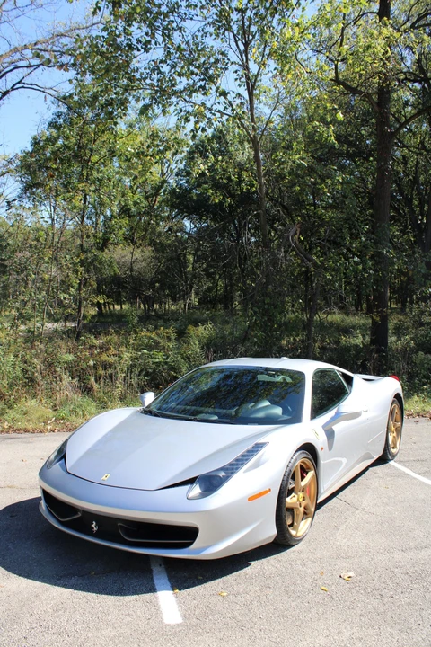 2010 Ferrari 458 Italia - Image 13 of 31