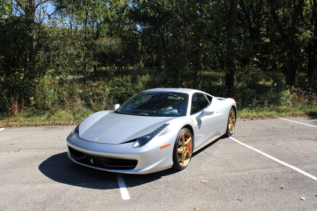 2010 Ferrari 458 Italia - Image 12 of 31