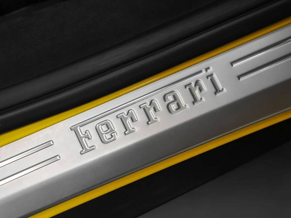 2010 Ferrari 458 Italia - Image 19 of 31