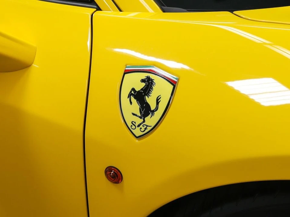 2010 Ferrari 458 Italia - Image 11 of 31