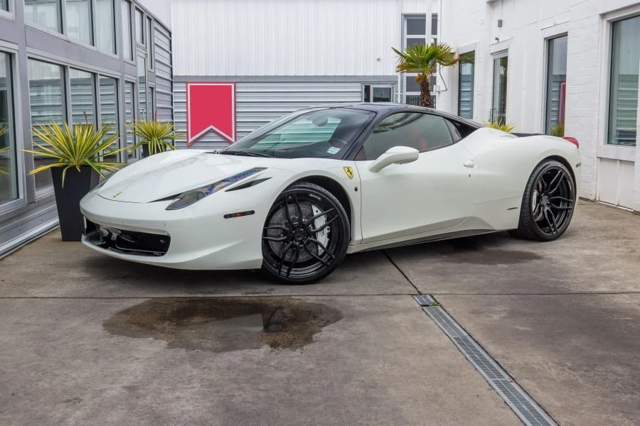 2010 Ferrari 458 Italia - Image 2 of 18