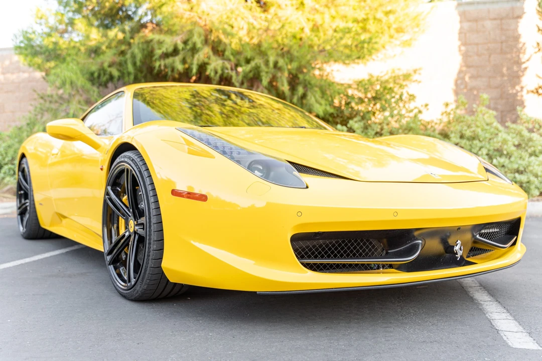 2010 Ferrari 458 Italia - Image 13 of 31
