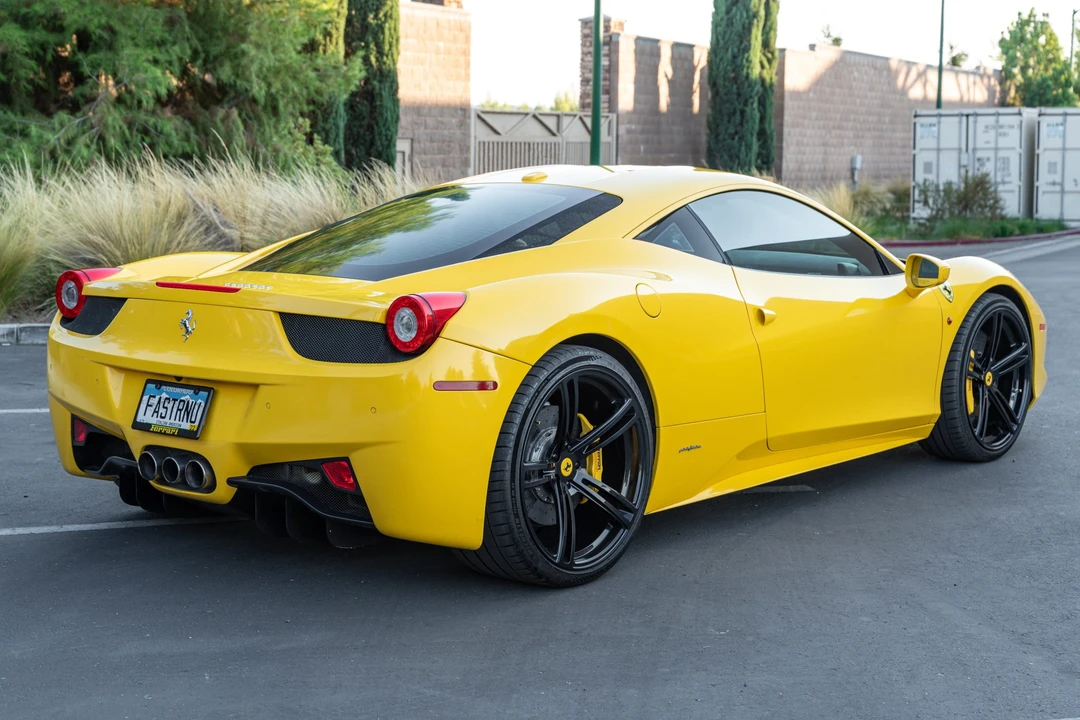 2010 Ferrari 458 Italia - Image 7 of 31