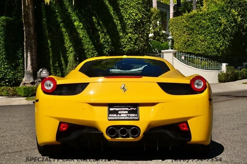 2010 Ferrari 458 Italia - Image 10 of 12