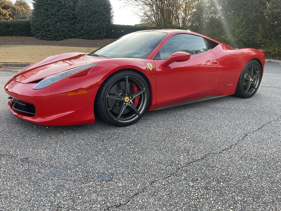 2010 Ferrari 458 Italia - Image 15 of 31