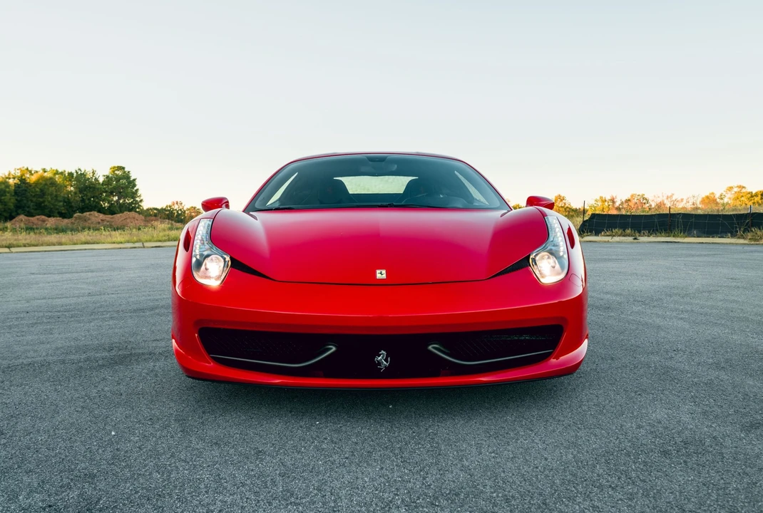 2010 Ferrari 458 Italia - Image 14 of 31
