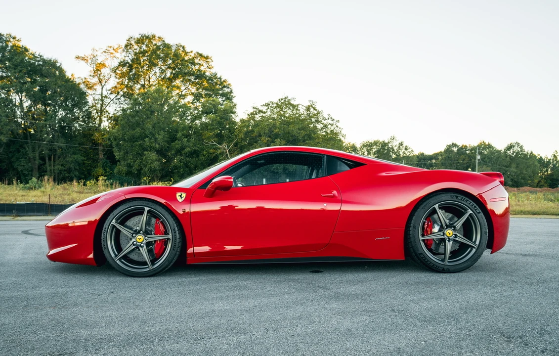 2010 Ferrari 458 Italia - Image 5 of 31