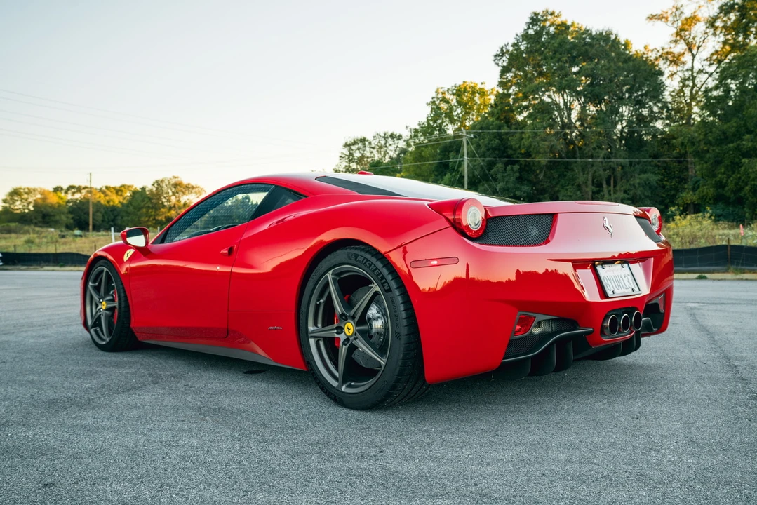 2010 Ferrari 458 Italia - Image 6 of 31