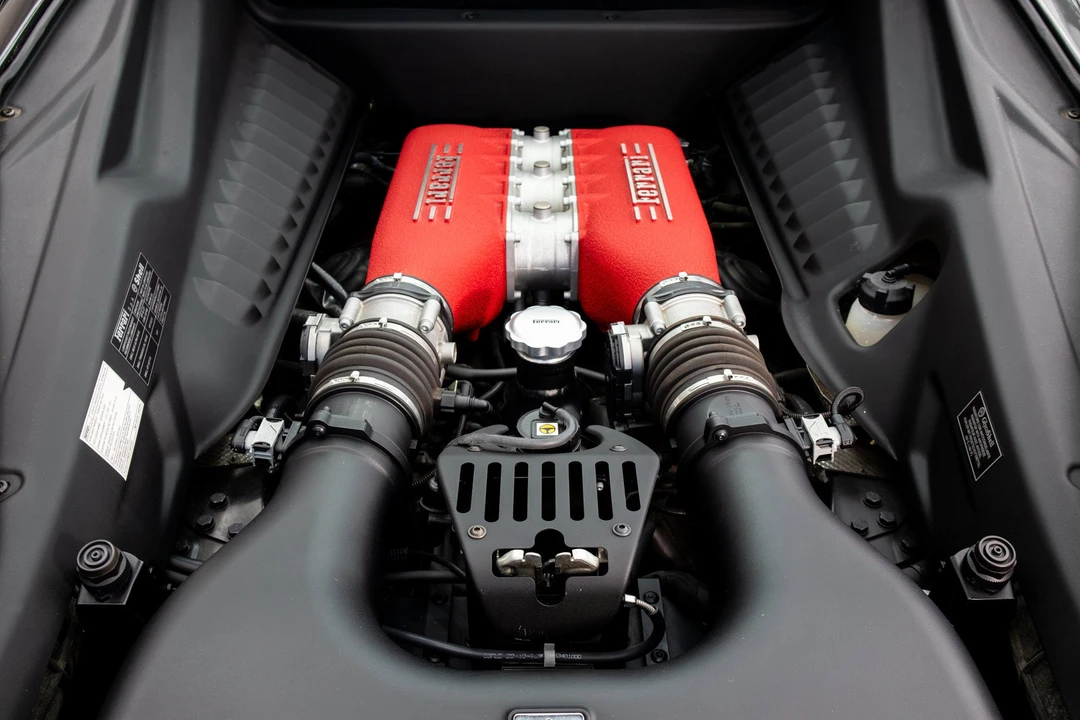 2010 Ferrari 458 Italia - Image 5 of 16