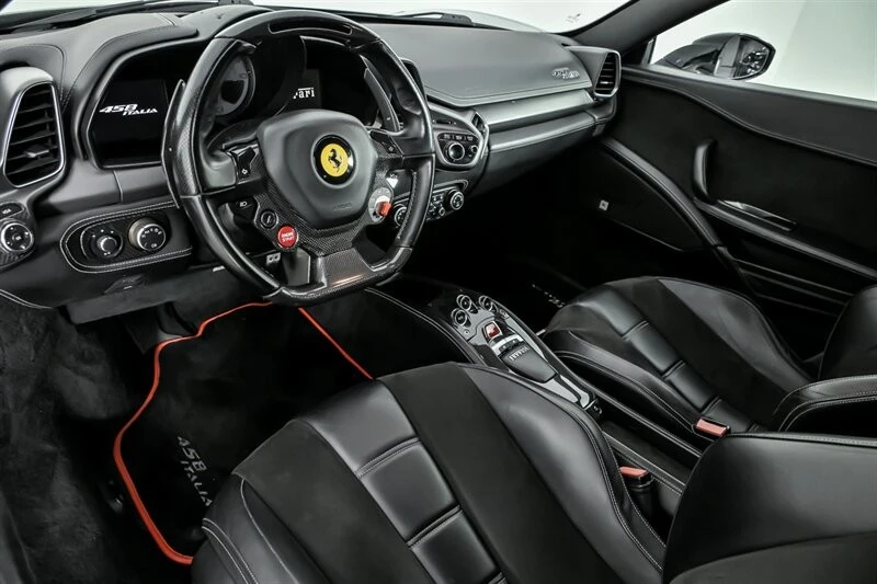2010 Ferrari 458 Italia - Image 20 of 21