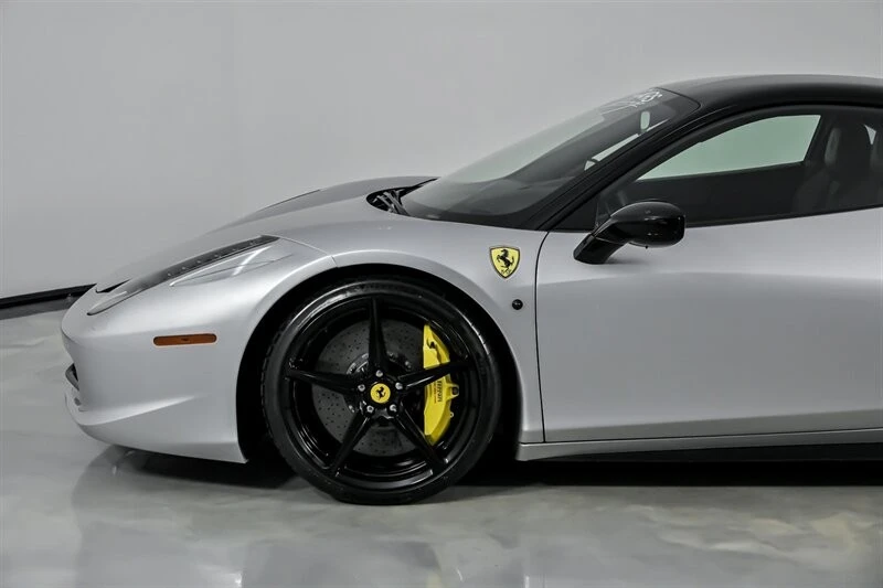 2010 Ferrari 458 Italia - Image 7 of 21