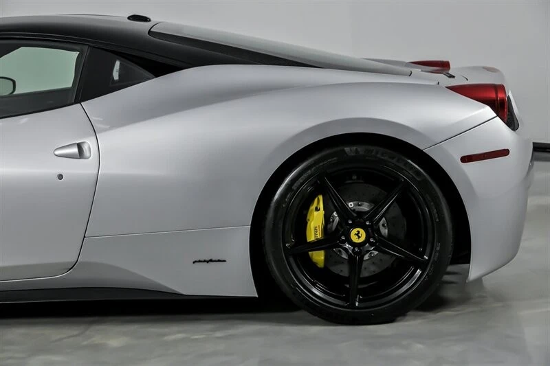 2010 Ferrari 458 Italia - Image 9 of 21