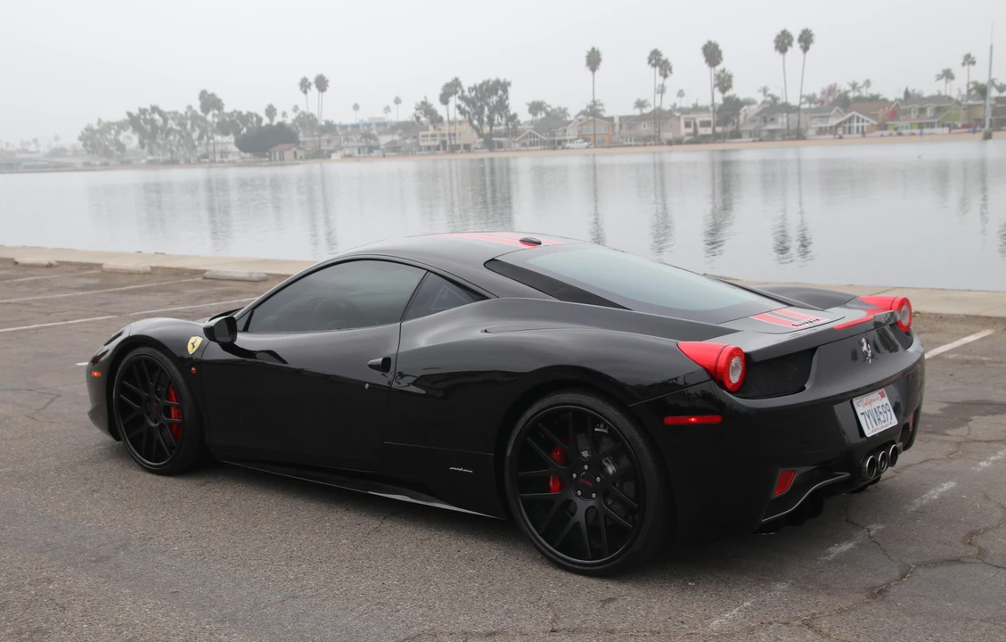 2010 Ferrari 458 Italia - Image 17 of 31