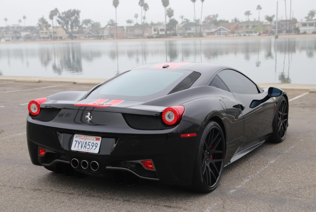 2010 Ferrari 458 Italia - Image 25 of 31