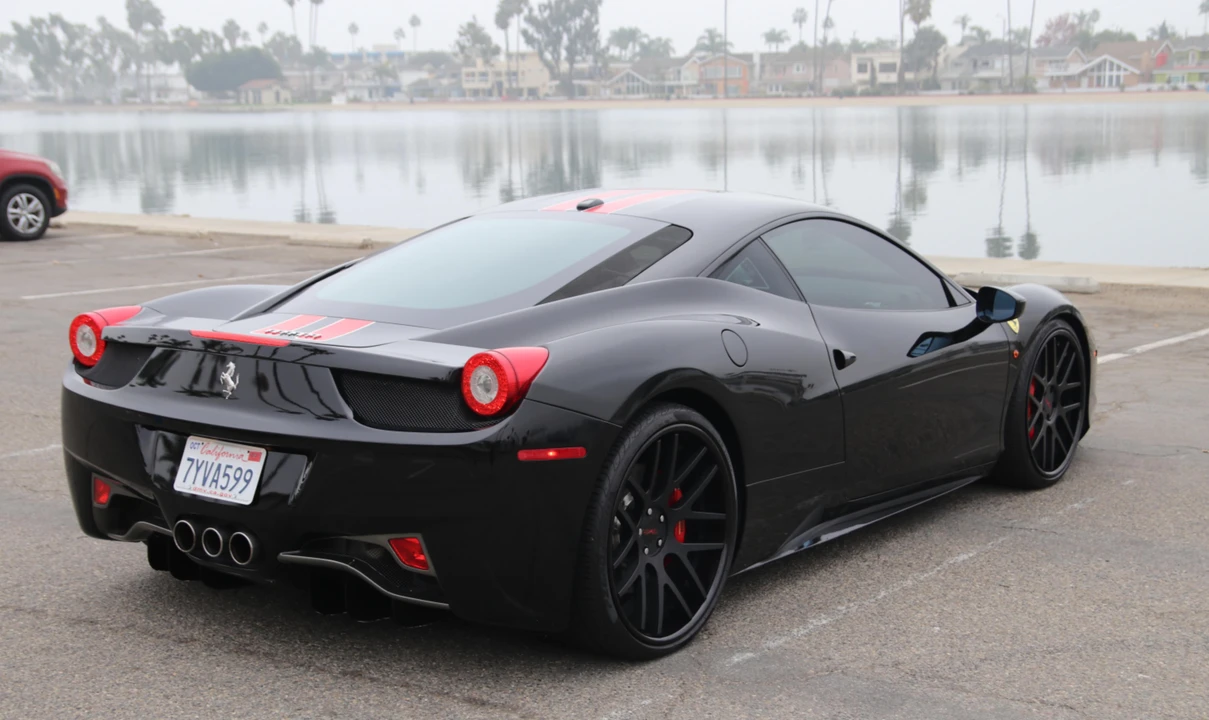 2010 Ferrari 458 Italia - Image 27 of 31
